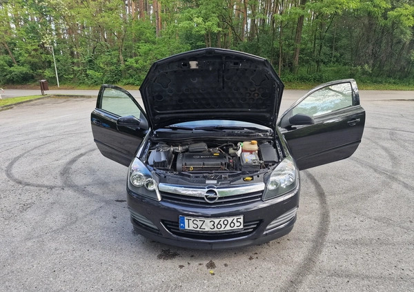 Opel Astra cena 8000 przebieg: 351218, rok produkcji 2006 z Połaniec małe 154